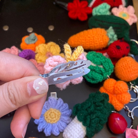 Offerme$5❗️ Mom Handmade - hair clips a pair for $10 - Picture 3 of 3